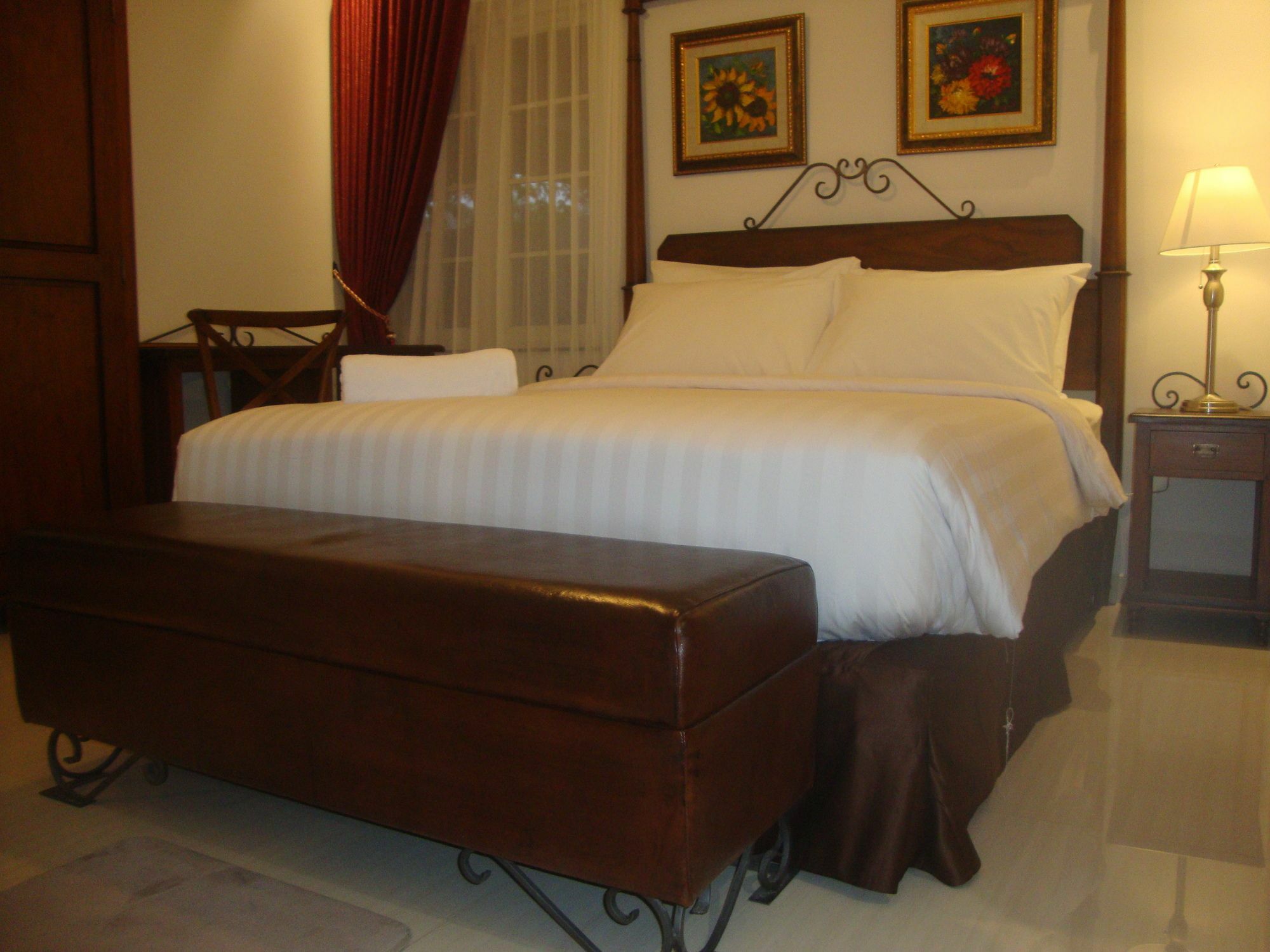 Front One Boutique Baluran Malang Exterior foto
